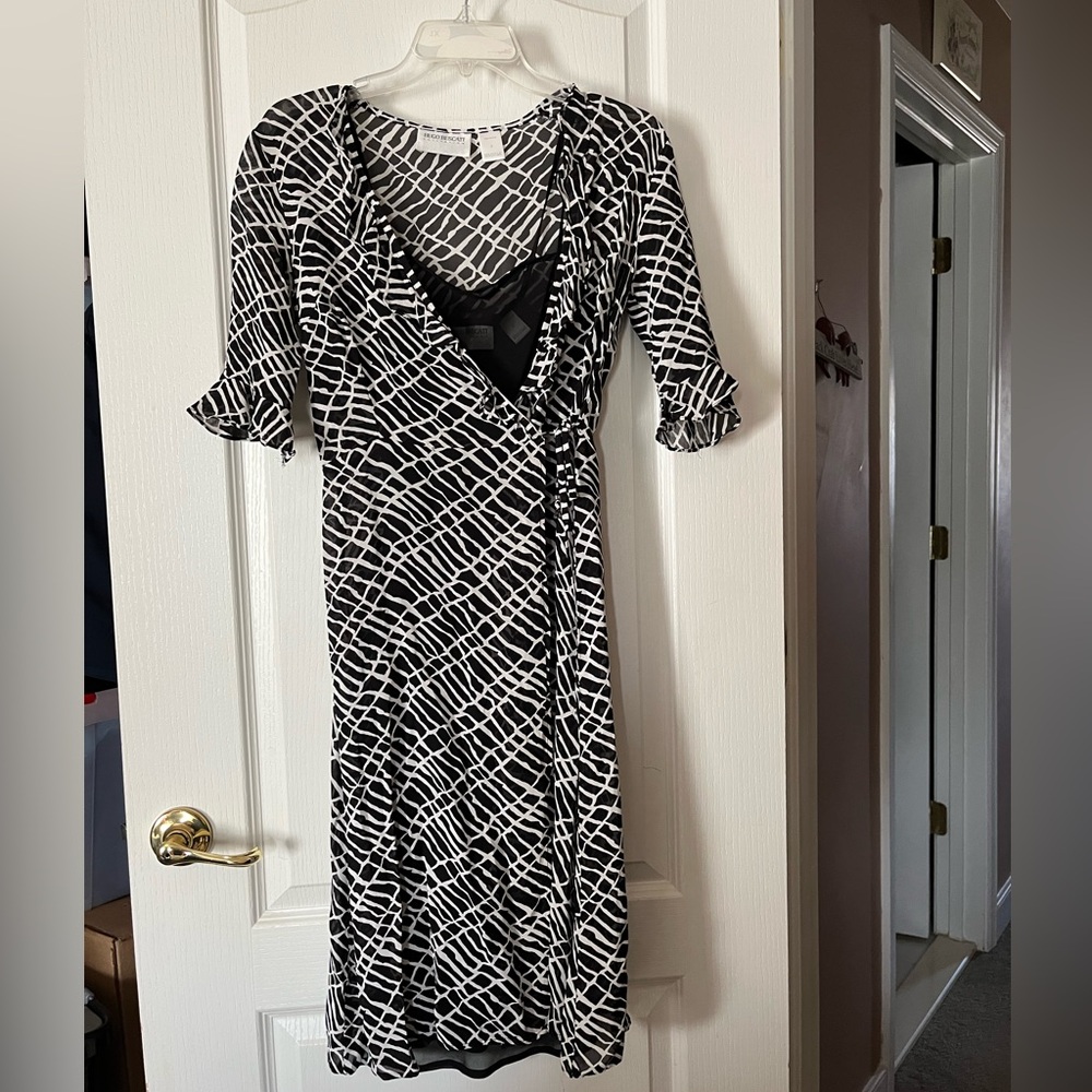 Hugo Buscati Black and White Patterned Women's Dress